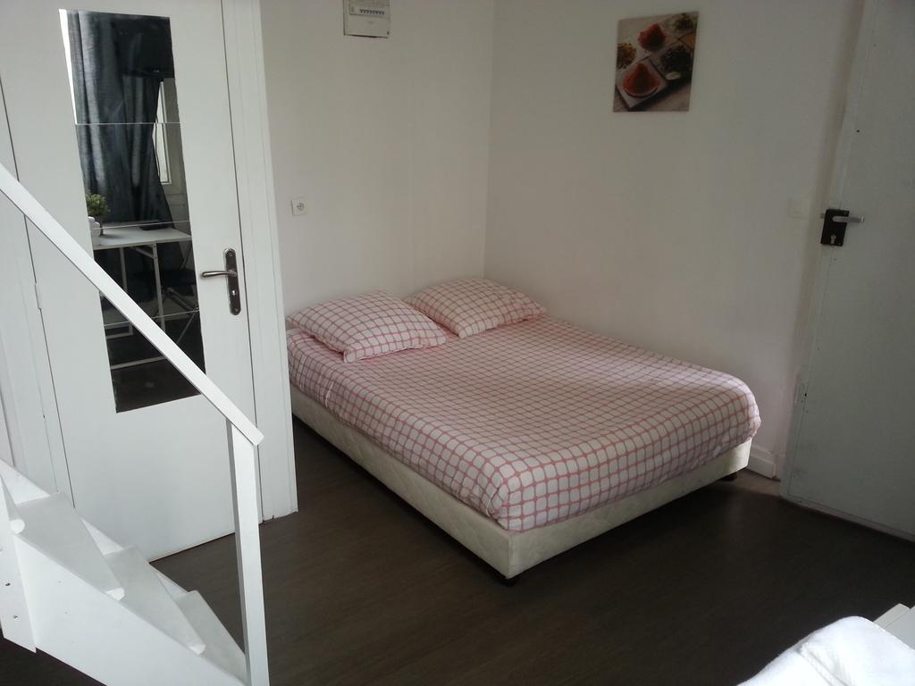 Hotel Studios Phenicio Porte De Versailles Malakoff Habitación foto